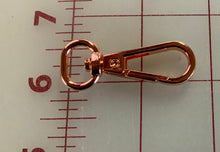 Load image into Gallery viewer, 1/2’’ Swivel Clips
