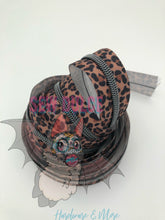 Load image into Gallery viewer, Leopard Print Nylon #5 zipper tape
