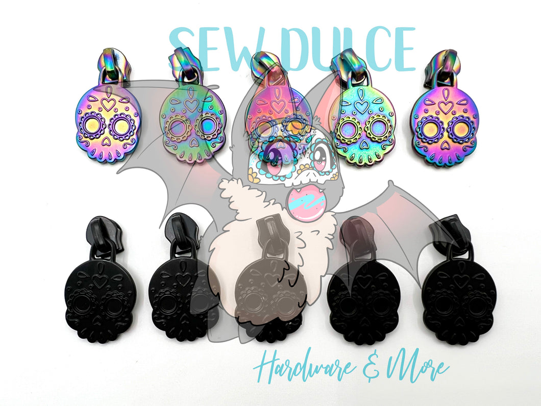 Matte Calavera Zipper Pull